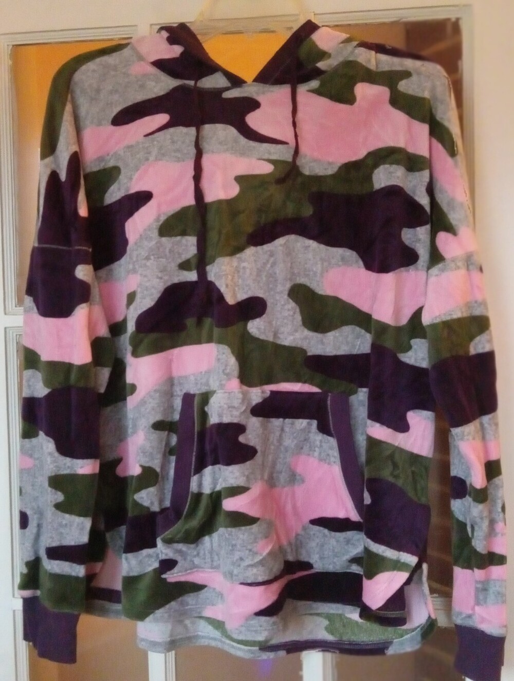 Simply Vera Vera Wang Pink Purple Camo Velour Hoodie L